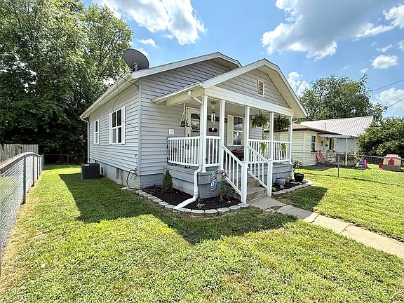 3rd image of 5634 Wilson Ave