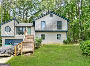 2816 Quinbery Dr, Snellville, GA 30039