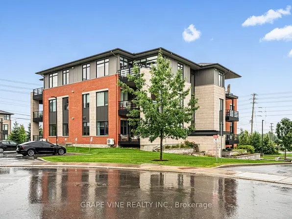 190 Boundstone Way #105, Ottawa, ON K2T 0M9