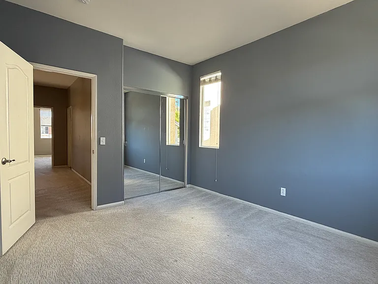 4725 Driftwood Way — Photo 31