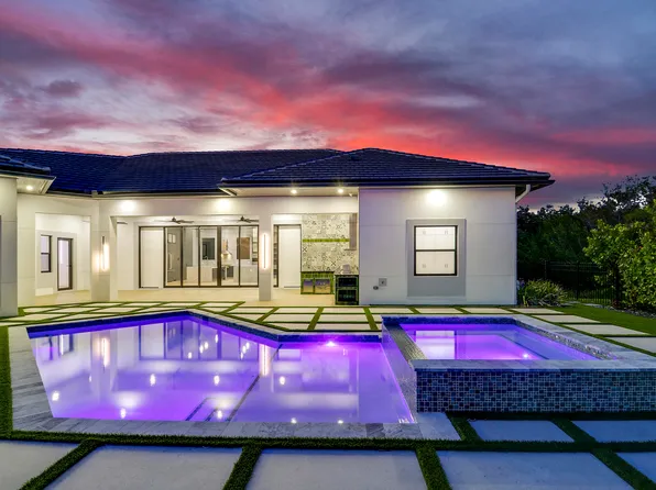 179 SE Via Terra Bella, Port St Lucie, FL 34952