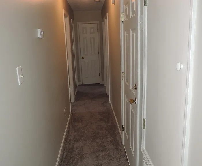 3881 Crest Dr — Photo 15