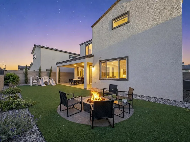 10255 Vonbulin Ave — Photo 31