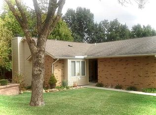 1151 Hunter Ct, Lake Saint Louis, MO