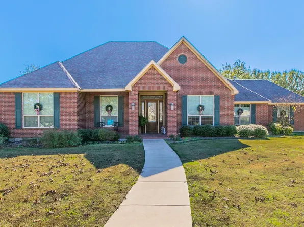 206 Hidden Meadow Cir, Midlothian, TX 76065