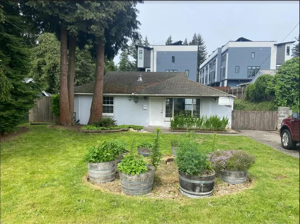 23004 57th Ave W, Mountlake Terrace, WA 98043
