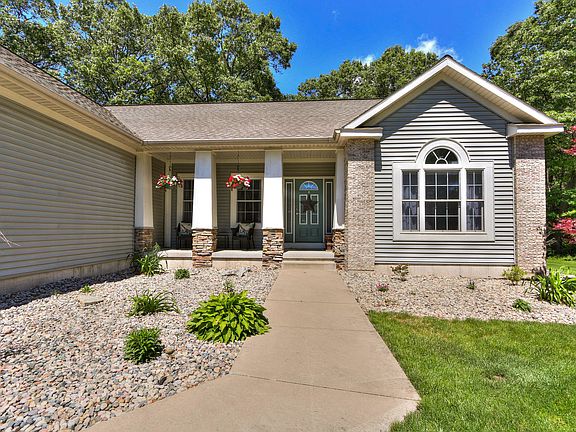3rd image of 2660 Ezekiel Dr