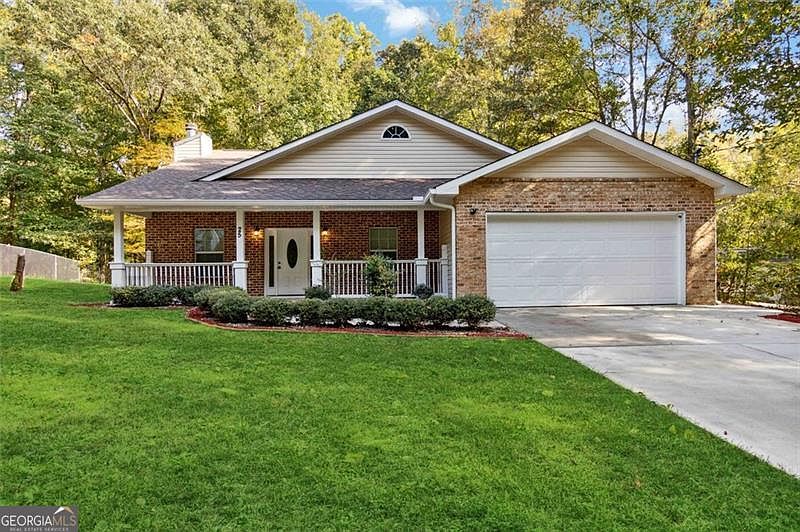 1st image of 25 Brook Valley Dr