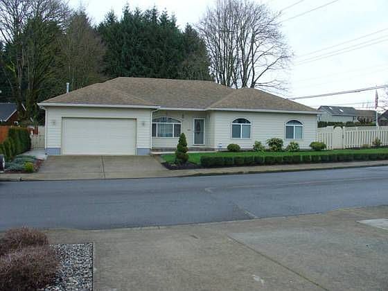 1st image of 7205 NE 69th St