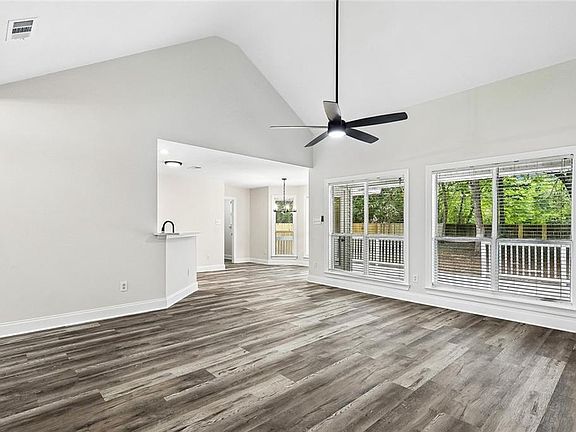 2nd image of 1420 W 20th Ave