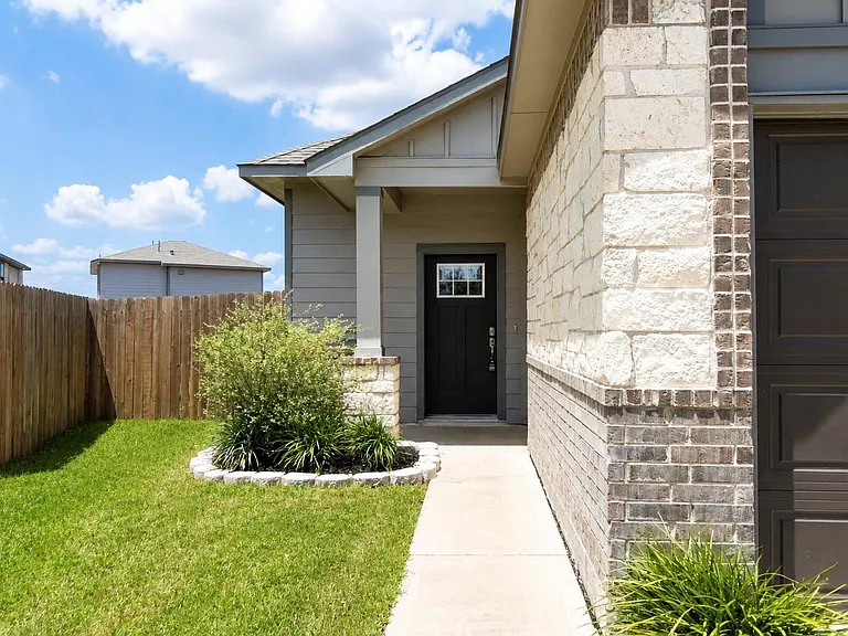 14706 Pinion Ct — Photo 2