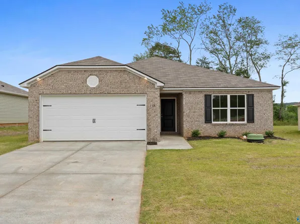 112 Olde Hearth Rd, New Market, AL 35761