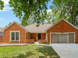 8805 E 81st Ter, Raytown, MO 64138