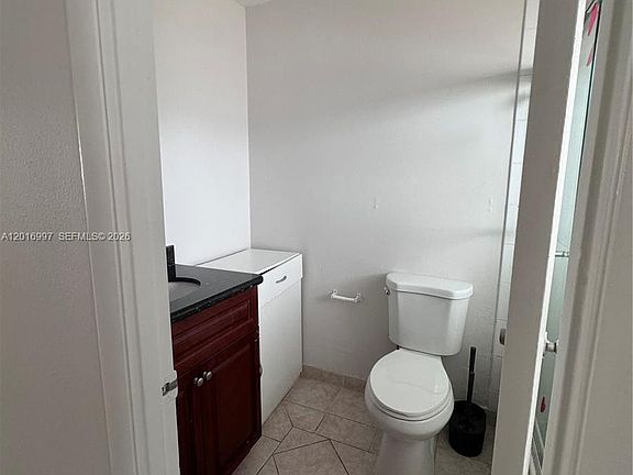 2nd image of 410 SE 2nd Ave #21