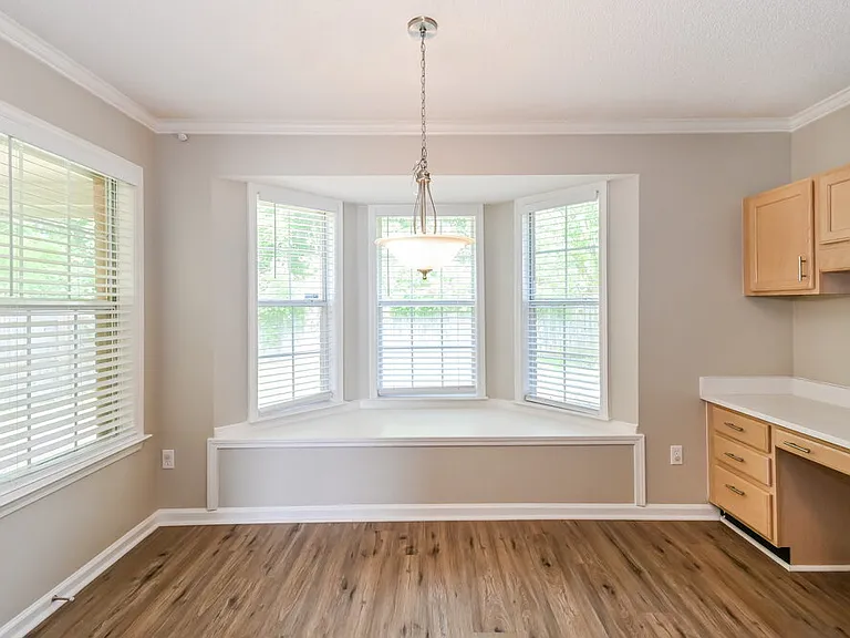 8084 Conridge Dr — Photo 8