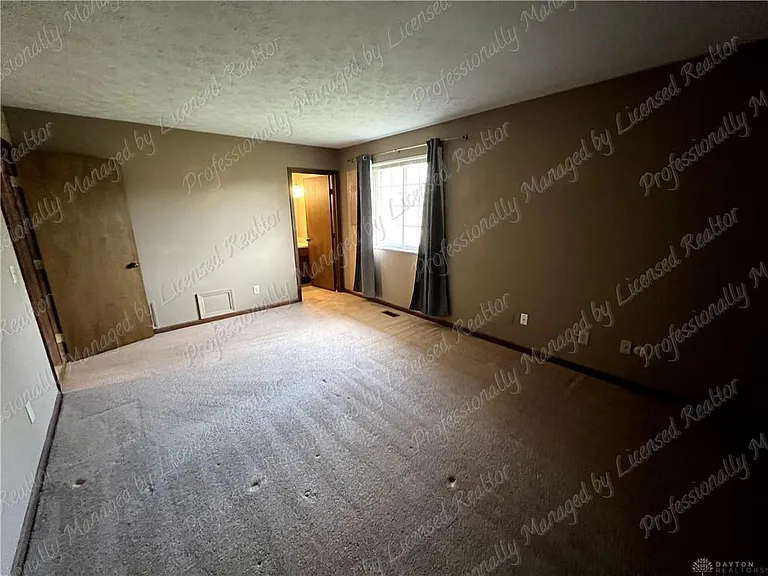 8774 Shadycreek Dr — Photo 22