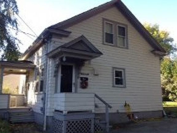 2nd image of 21 Plante Ct
