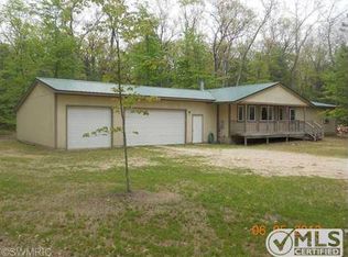 5028 Arthur Rd E, Hesperia, MI 49421