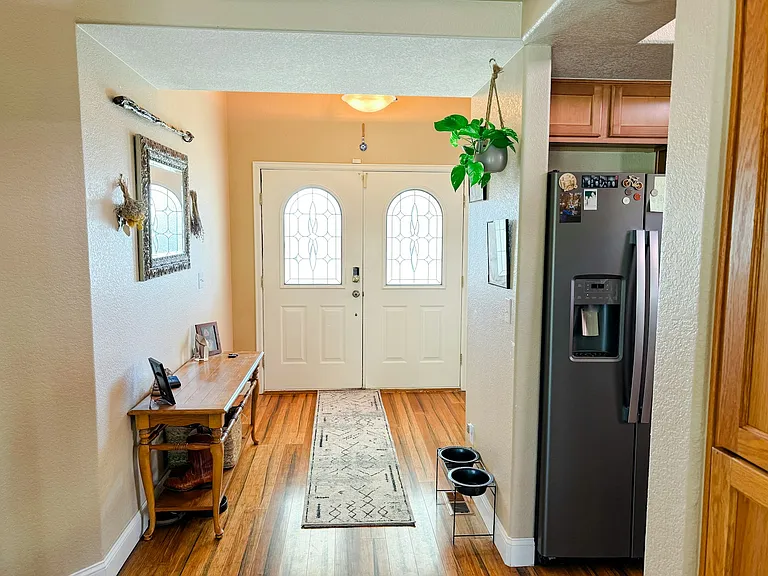 4816 Ireland Ct — Photo 3