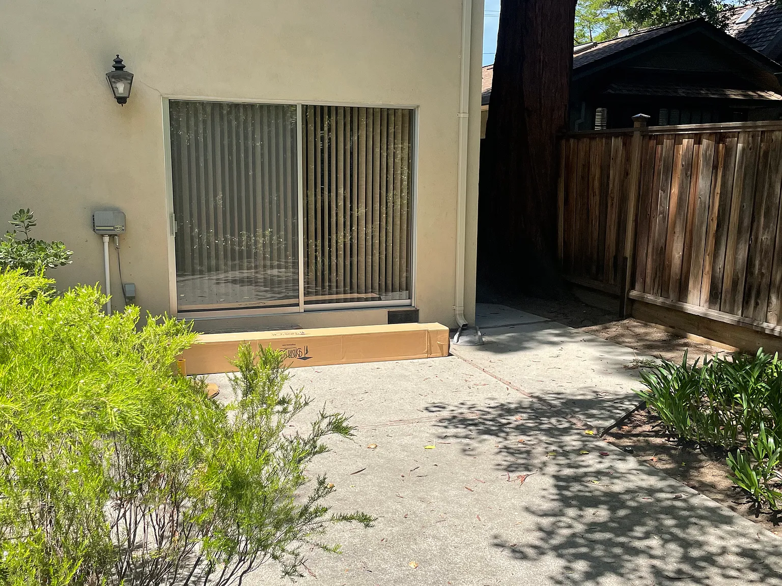 3 bed, 1200 sqft, $5,100 — Photo 3