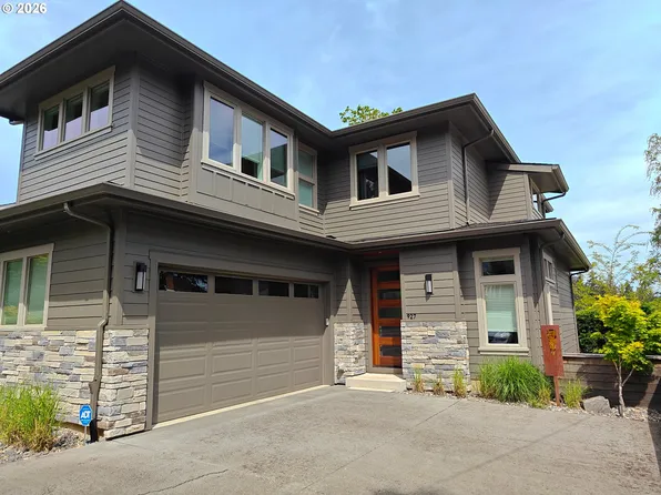 927 Oak St, Lake Oswego, OR 97034