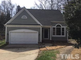 8105 Greywinds Dr, Raleigh, NC 27615