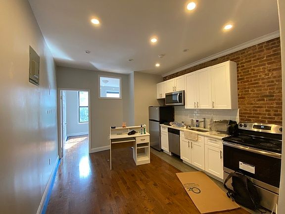 5th image of 521 W 156th St #3DD