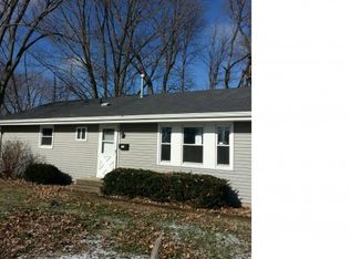 704 E Houghton St, Tuscola, IL 61953