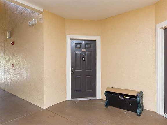2nd image of 5125 Palm Springs Blvd Unit 4201