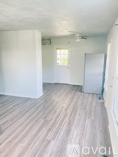 5024 Delaware Dr — Photo 19