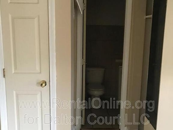 4th image of 5312 Milner Rd #1