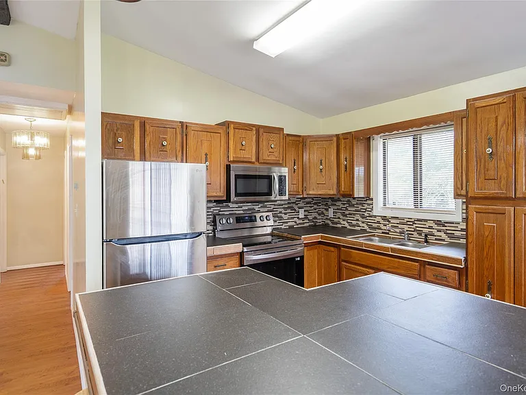 3 Harold Ln — Photo 15