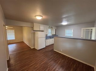 412 S 10th St, Sanger, TX 76266