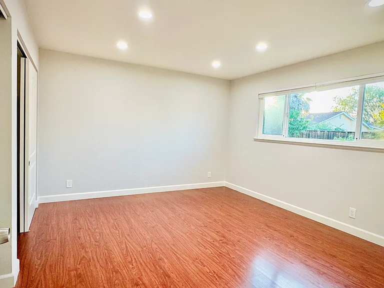 2935 Valhalla Dr — Photo 19