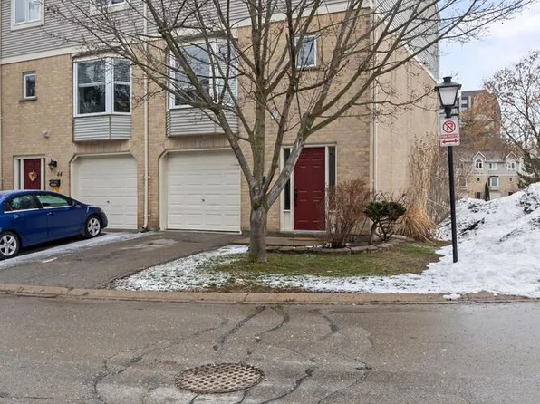 9 Ailsa Pl #43, London, ON N5Z 4Z6