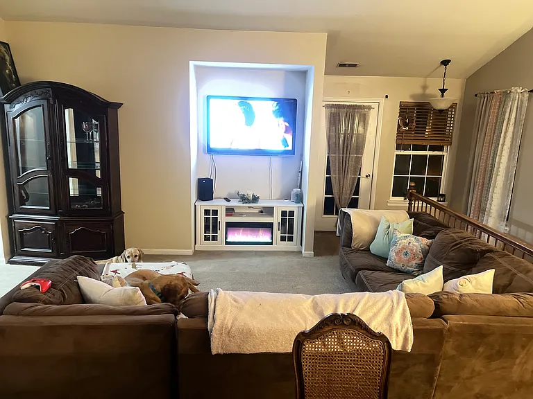 659 Arbor Cir — Photo 41
