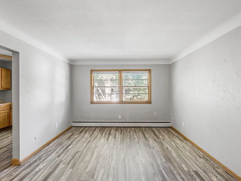 1009 Randolph Ave — Photo 11