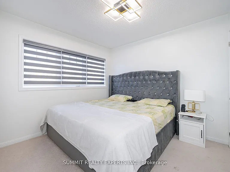 39 Donomore Dr #UPPER — Photo 26