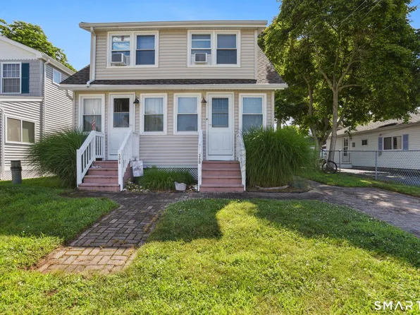 30 Hartford Avenue #B, Old Lyme, CT 06371