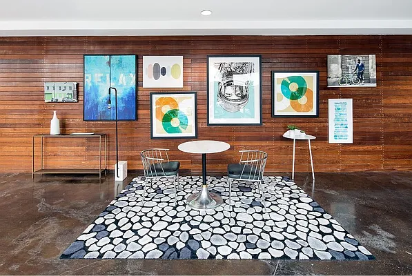 Rented by The World Wide Group | media 6