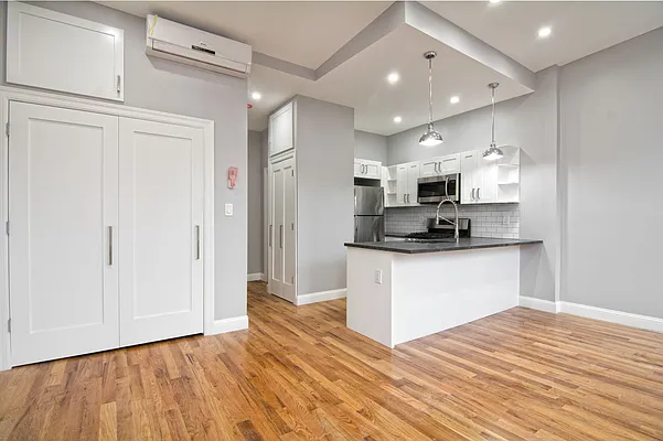 Rented by Ivey North LLC | media 24