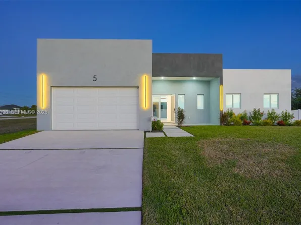 5 SW 26th Pl, Cape Coral, FL 33991