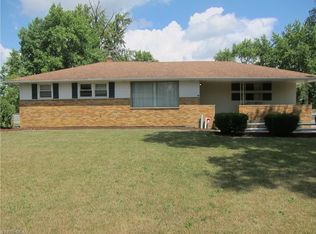 3595 Melrose Dr, Brunswick, OH