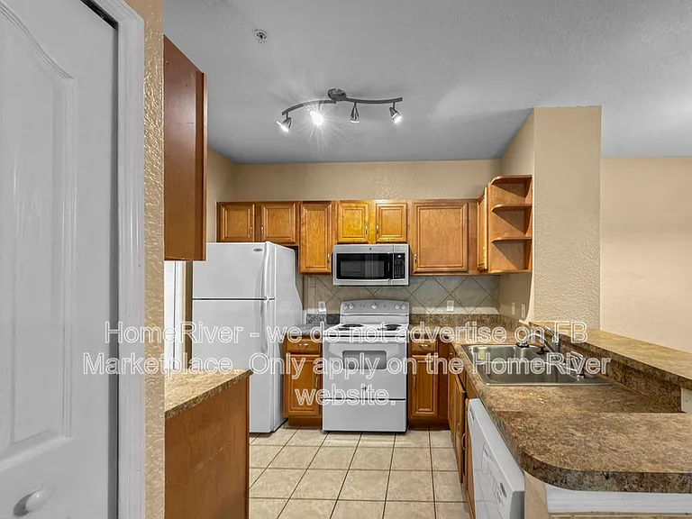 6141 Metrowest Blvd #204 — Photo 7