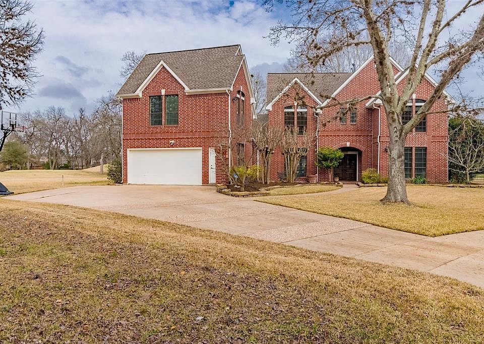 1st image of 1918 Kingsmill Ln