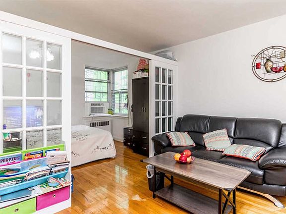 4th image of 144-35 Sanford Ave APT 5B