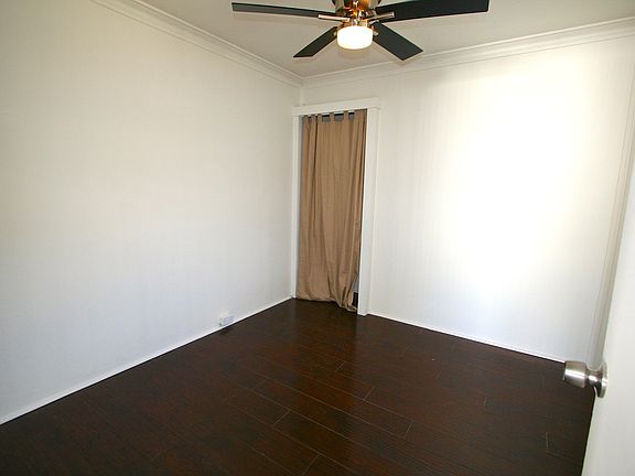 5th image of 5073 Saratoga Ave