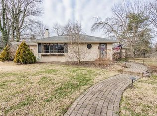 1467 Glenmoor Rd, Evansville, IN 47715