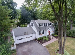 120 Midvale Rd, Mountain Lakes, NJ 07046