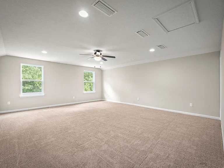 119 Grant Logan Dr — Photo 9
